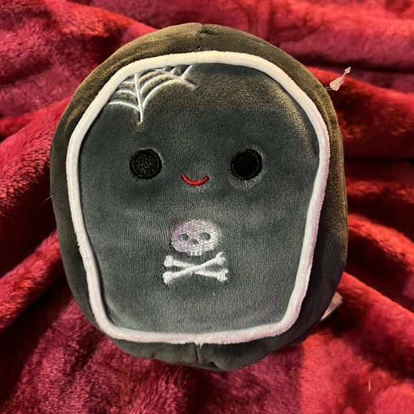 Squishmallow Halloween death bundle - Picture 8 of 11
